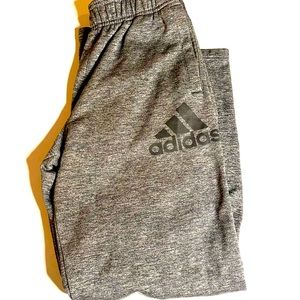 Adidas Mens sweat pants Size: Medium